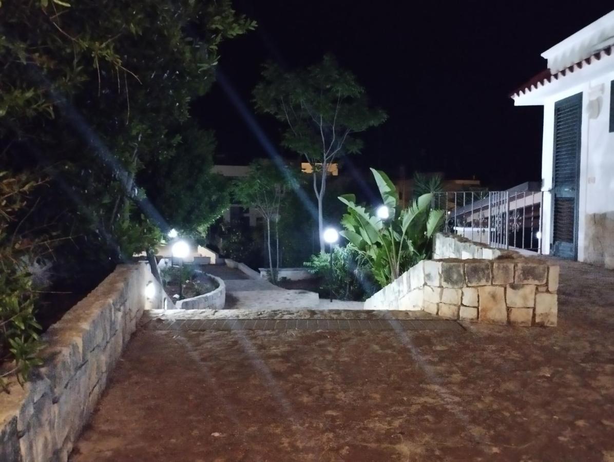 Clave, Affittacamere, Casa Vacanze Cozze Exterior photo