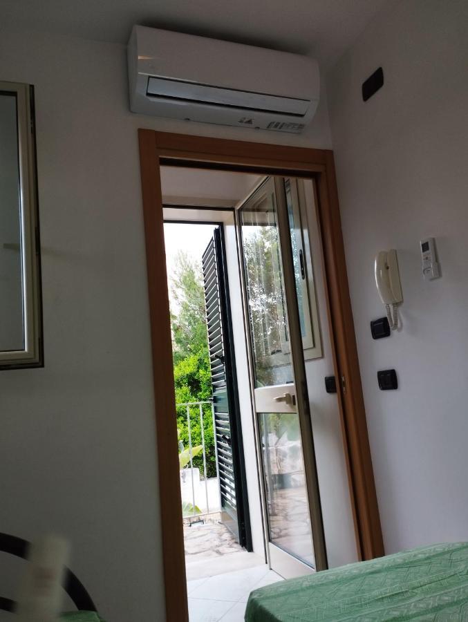 Clave, Affittacamere, Casa Vacanze Cozze Exterior photo