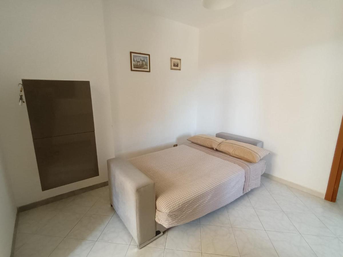 Clave, Affittacamere, Casa Vacanze Cozze Exterior photo